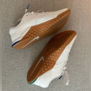 NIKE Wmns Metcon 4 XD 'White Gum'